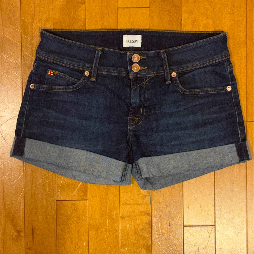 Hudson Croxley Mid Thigh Jean Short Size 25 Women’s